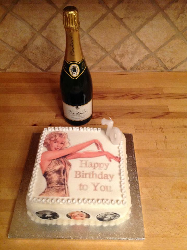 Marilyn Monroe Cake